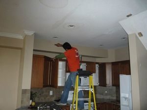 Cleaning Ceiling Water Damage After an Ice Dam Leak